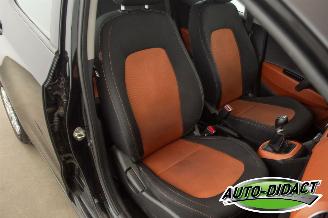 Hyundai I-10 1.0i i-Motion Clima Comfort picture 19