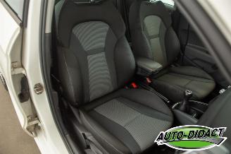 Audi A1 1.0 TFSI Airco picture 20