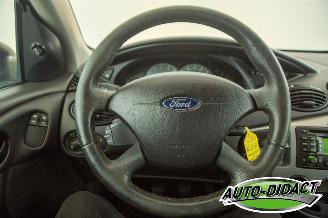 Ford Focus Wagon 1.6-16V Futura picture 5
