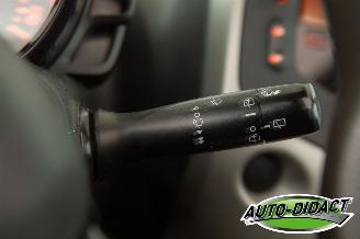 Peugeot 108 Cabrio 1.0 VTi Airco Active Top picture 16