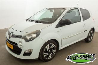 uszkodzony samochody osobowe Renault Twingo 1.2 16V Airco Collection 2012/4