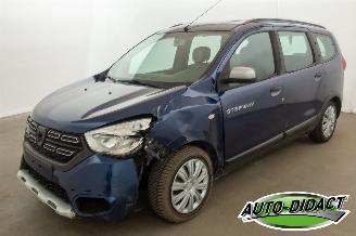 Schadeauto Dacia Lodgy Stepway 1.5 dCi 7p. Navi Camera Airco Explorer 2017/7