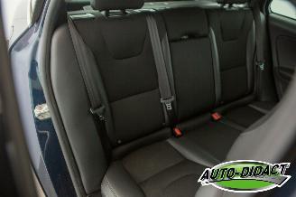 Volvo V-60 1.6 T3 Automaat Navi Clima Momentum picture 21
