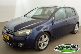 Vaurioauto  passenger cars Volkswagen Golf 1.2 TSI BlueMotion Highline 2011/5
