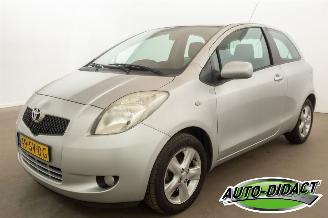  Toyota Yaris 1.3 VVT-i Clima 81.525 km NAP Luna 2006/5