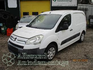 Coche siniestrado Citroën Berlingo Berlingo Van 1.6 HDi 90 (DV6DTED(9HF)) [66kW]  (07-2010/06-2018) 2010