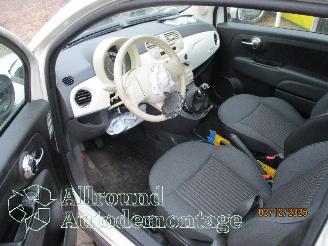Fiat 500 500 (312) Hatchback 0.9 TwinAir 85 (312.A.2000) [63kW]  (07-2010/...) picture 9