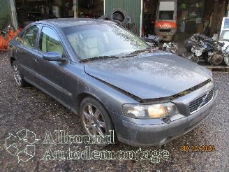 Volvo S-60 S60 I (RS/HV) Sedan 2.4 20V 140 (B5244S2) [103kW]  (07-2000/04-2010) picture 2