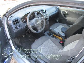 Volkswagen Polo Polo V (6R) Hatchback 1.2 12V (CGPB(Euro 5)) [44kW]  (06-2009/05-2014)= picture 10
