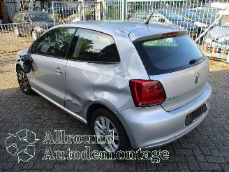 Volkswagen Polo Polo V (6R) Hatchback 1.2 12V (CGPB(Euro 5)) [44kW]  (06-2009/05-2014)= picture 4
