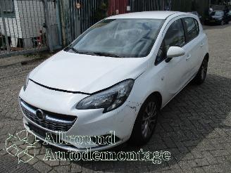 Coche siniestrado Opel Corsa Corsa E Hatchback 1.3 CDTi 16V ecoFLEX (B13DTE(Euro 6)) [70kW]  (09-20=
14/...) 2016