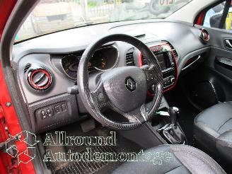Renault Captur Captur I (2R) SUV 1.2 TCE 16V EDC (H5F-412(H5F-G4)) [87kW]  (01-2016/.=
=2E.) picture 13