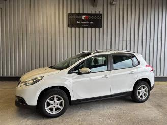 uszkodzony samochody osobowe Peugeot 2008 Active Autom / Panorama / Navigation 2016/4