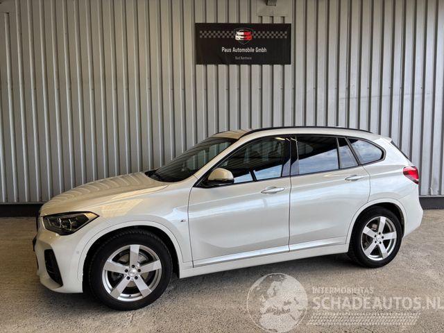 BMW X1 sDrive 18 d M Sport LED / Navigation