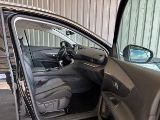 Peugeot 5008 Allure 7-Sitzer / R-Kamera / Navi picture 11