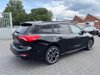 Ford Focus Turnier ST-Line Autom / LED picture 5