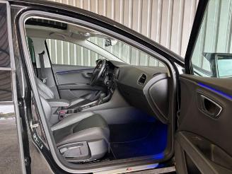 Seat Leon FR 2.0 TDI DSG Panorama picture 11