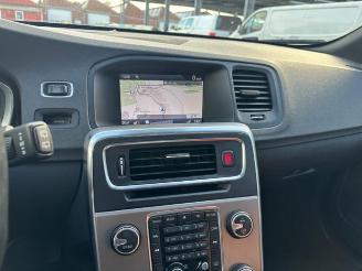 Volvo V-60 Kombi Summum AWD Hybrid picture 16