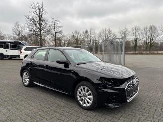 Audi A1 Sportback 30 TFSI S-line / Autom picture 5
