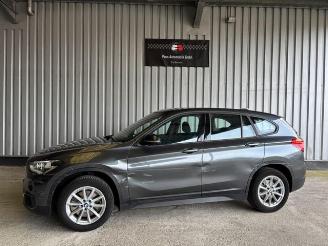 skadebil auto BMW X1 xDrive 20 i R-Kamera / LED / 1e Hand / AHK 2016/12