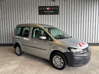 Volkswagen Caddy PKW BMT 4Motion 5-Sitzer / 1e Hand picture 7