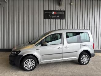  Volkswagen Caddy PKW BMT 4Motion 5-Sitzer / 1e Hand 2019/10