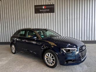 Audi A3 Sportback 2.0 TDI S-Tronic / V-Cockpit picture 7