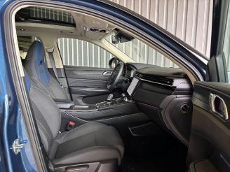 Lynk & Co 01 1.5 PHEV Panorama / R-Kamera picture 12
