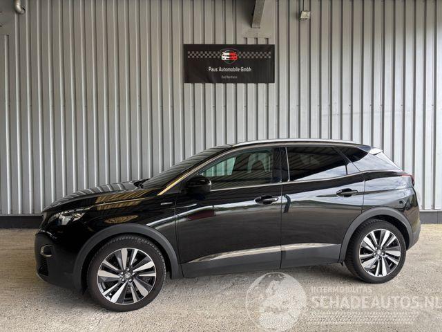 Peugeot 3008 1.5 BlueHDi EAT8 GT / Panorama
