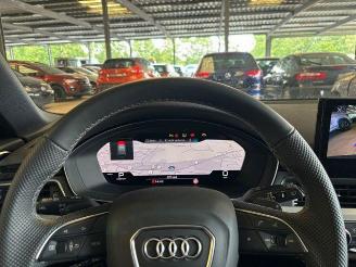 Audi A4 Avant 40 TDI S-Line picture 17