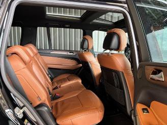 Mercedes GLS 350 d 4Matic AMG-Line Panorama / Soft-Close picture 12