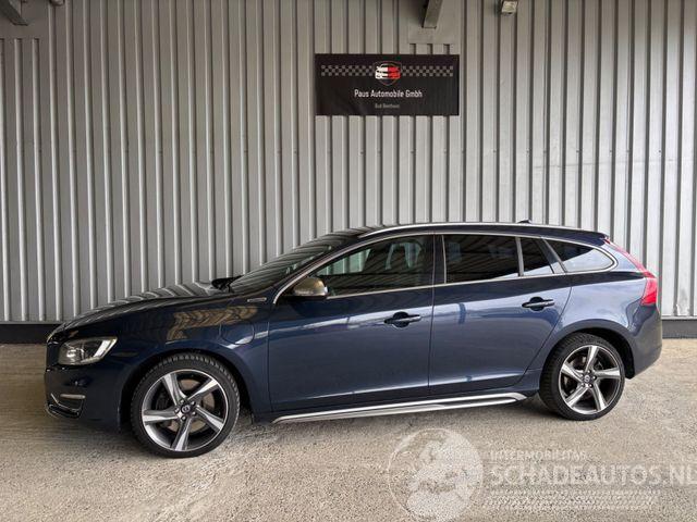 Volvo V-60 Kombi Summum AWD Hybrid