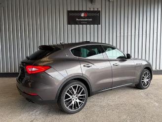Maserati Levante GranSport Diesel Panorama / Luft picture 5