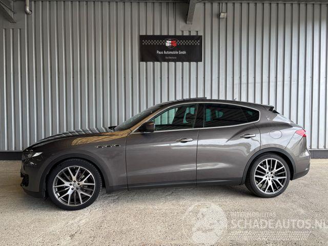 Maserati Levante GranSport Diesel Panorama / Luft