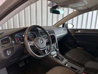 Volkswagen Golf VII Lim. e- 35.8 KWH / LED picture 10