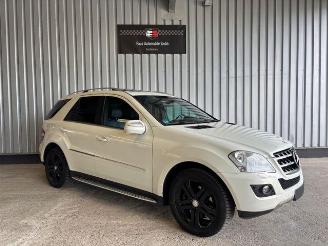 Mercedes ML 450 CDI V8 Schiebedach / Luft picture 7