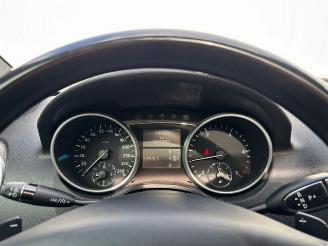 Mercedes ML 450 CDI V8 Schiebedach / Luft picture 16