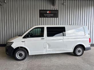krockskadad bil bedrijf Volkswagen Transporter  2019/1