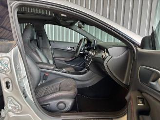 Mercedes Cla-klasse 200 Shooting Brake AMG-Line Panorama picture 21