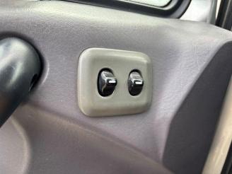 Nissan Atleon 56.15 picture 19