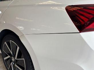 Skoda Octavia Combi First Edition iV Hybrid / LED picture 15