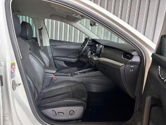 Skoda Octavia Combi First Edition iV Hybrid / LED picture 12