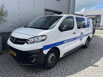 Opel Vivaro 2.0 CDTI L3H1 DC Edition picture 29