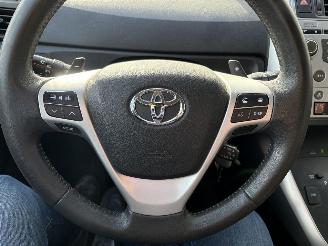 Toyota Verso 1.8 VVT-i Aspiration 7p Automaat picture 29