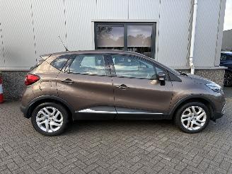 Renault Captur 0.9 TCe Dynamique picture 3