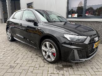 damaged passenger cars Audi A1 SPORTBACK 40 TFSI Pro Line S 200pk 2019/11