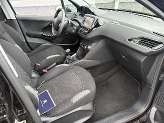 Peugeot 208 1.2 PureTech Blue Lion picture 34