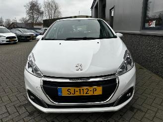Peugeot 208 1.6 BlueHDi Blue Lease picture 24