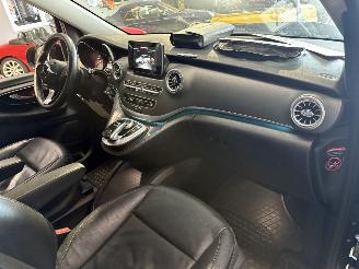 Mercedes V-klasse 250D Extra Lang Avantgarde picture 32