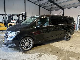 Mercedes V-klasse 250D Extra Lang Avantgarde picture 20